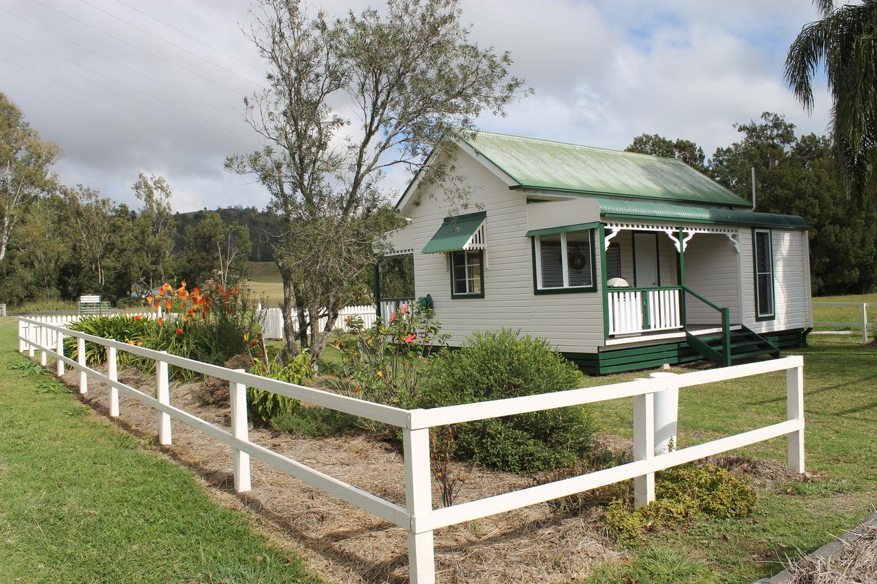 The Dollhouse Cottage Horseshoe Creek Εξωτερικό φωτογραφία
